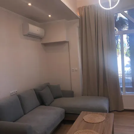 The sunny apartment Αριδαια-Λουτρά Ποζαρ Apartamento *